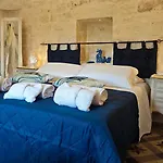 Trulli Desideria * Чистернино