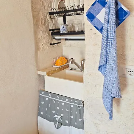 Trulli Desideria Чистернино