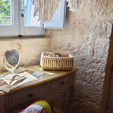 Trulli Desideria * Чистернино